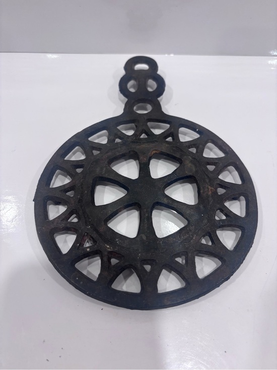 Other - Vintage Cast Iron Sad Iron Trivet Stand Taiwan 8” Ornate Primitive Kitchen Decor